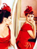Penelope-Cruz-In-Little-Red-Dress