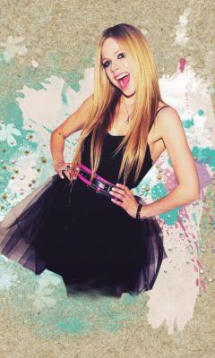 Avril-Lavigne-In-Black-Dress