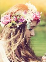 Girl-With-Flower-Crown