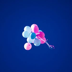Pink And Blue Balloons Wallpaper