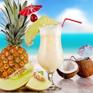Summer Cocktail Glass Coconut Pineapple Coconut     X